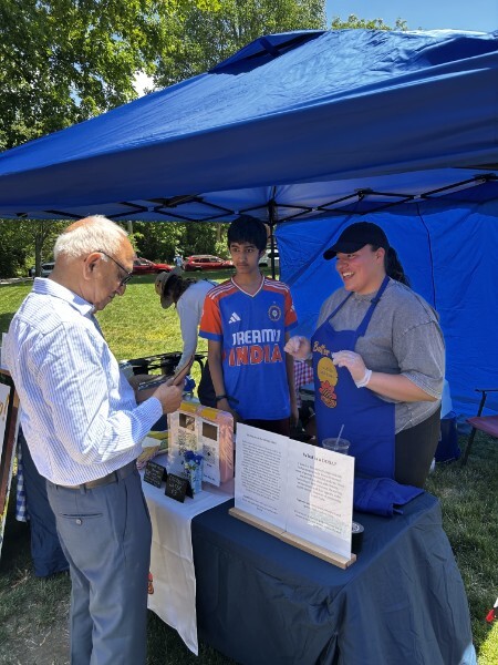 Nikki with customer